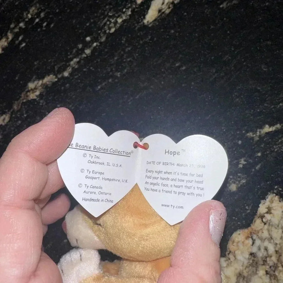 MINT CONDITION! “Hope” the praying TY Beanie Baby, 1998, P.E. Pellets, 5th Gen - Picture 7 of 12